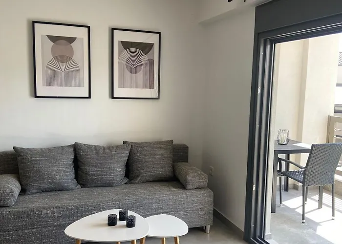 Semesterbostad Helios Lemonaki *