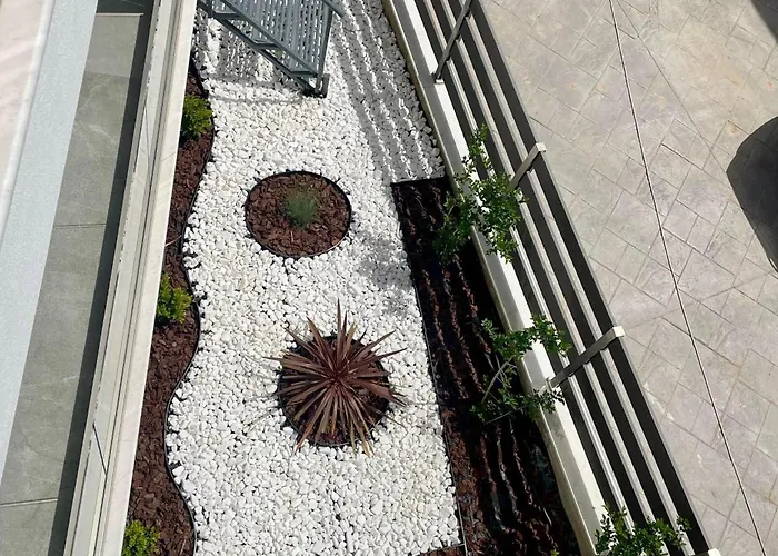 Semesterbostad Helios Lemonaki *