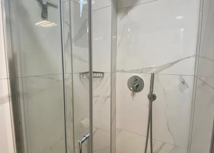 Helios Lemonaki * 圣尼古拉奥斯