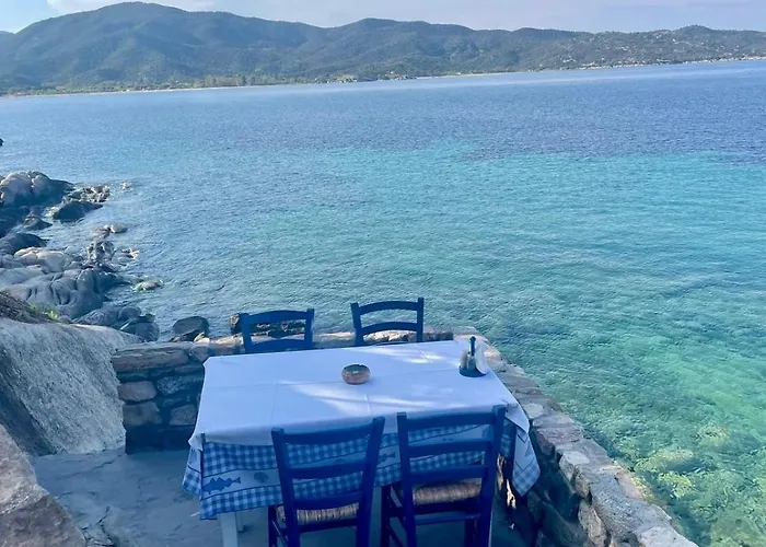 Helios Lemonaki * Άγιος Νικόλαος